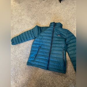 Patagonia men’s down sweater blue